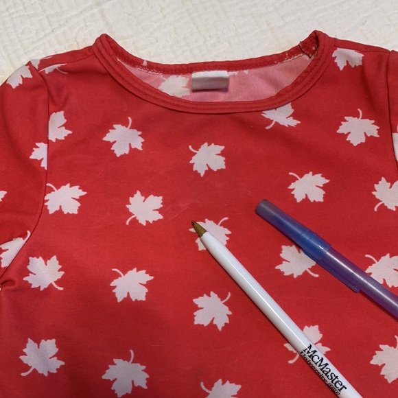 12-18m (6/$20) Maple Leaf Rashguard Top by Old Navy - Picture 14 of 14